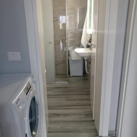 Apartament Shoraj Rent House