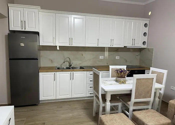 Apartment Shoraj Rent House Vlorë